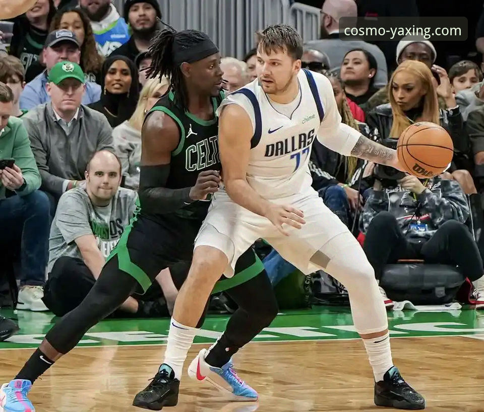 亚星体育平台直击：湖人三巨头火力全开，东契奇43分率队客场力克步行者